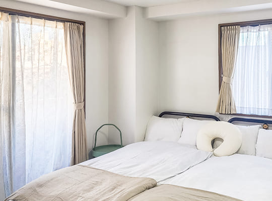 Corner Room ベッド1