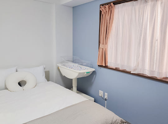 Standard Room ベッド